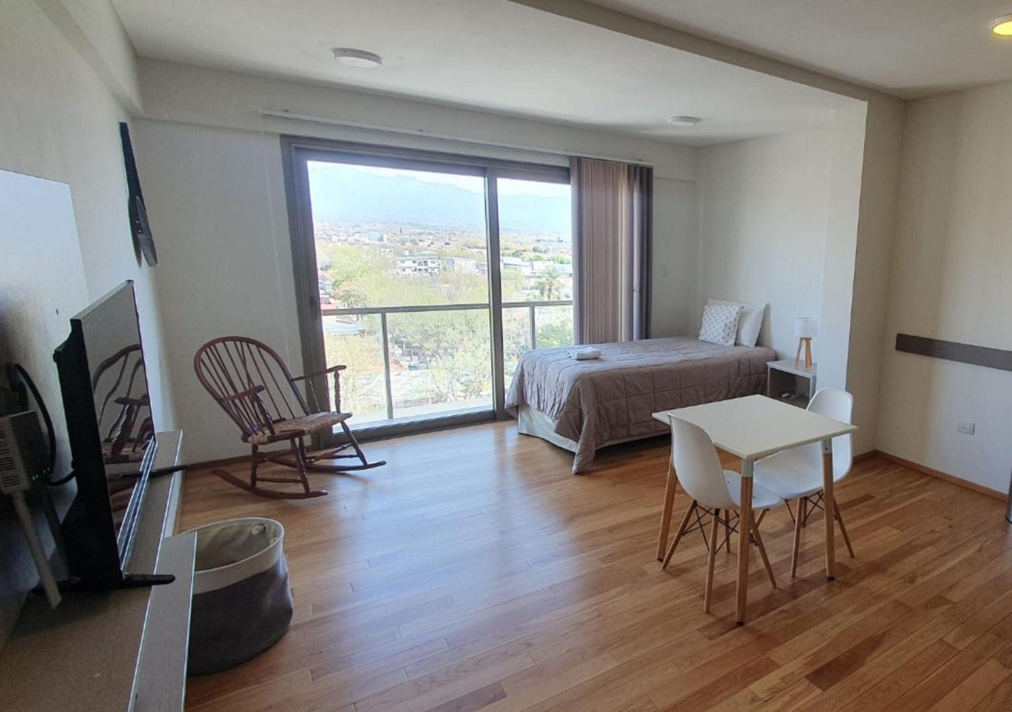 Lujan de Cuyo Apart Hotel Quijote By Dot Suites מראה חיצוני תמונה