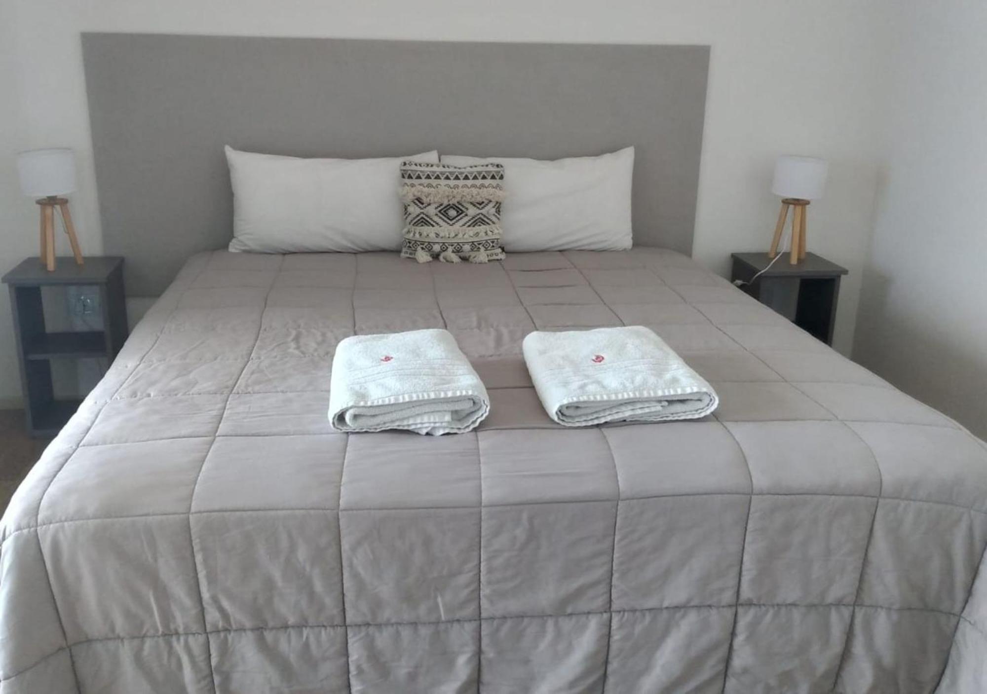 Lujan de Cuyo Apart Hotel Quijote By Dot Suites מראה חיצוני תמונה